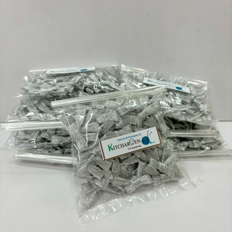 Pre-Tied Metallic Silver Mini Gift Bows
