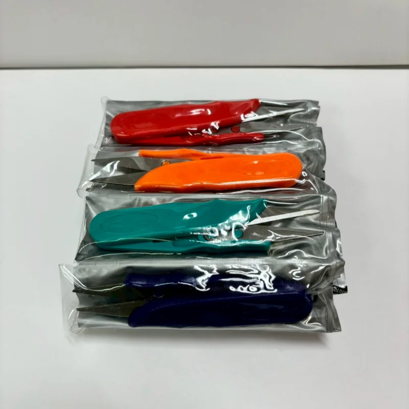 Plastic Handle Sewing Thread Snips (Assorted Colors)